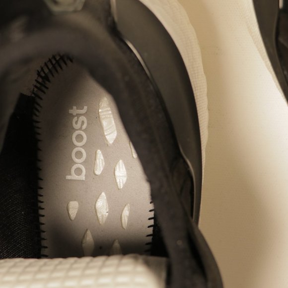 Y-3 Ultraboost Yohji Yamamato - Picture 11 of 12